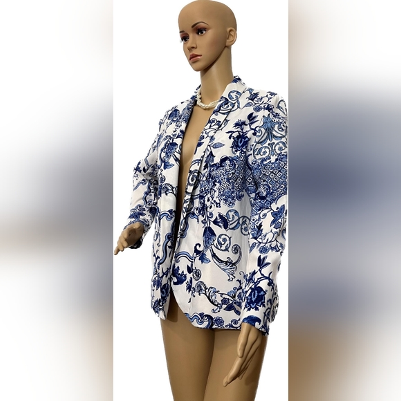 Jacket - Picture 1 of 3